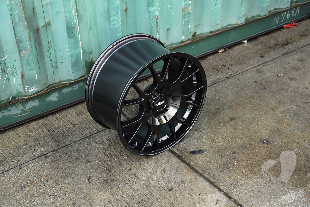 Rotiform TUF-R CustomSpec - Black | Rotiform